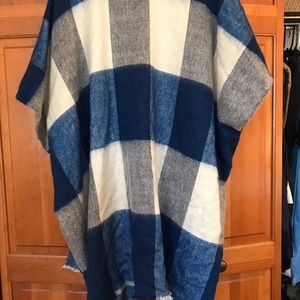 Loft blue gray and white blanket wrap shawl